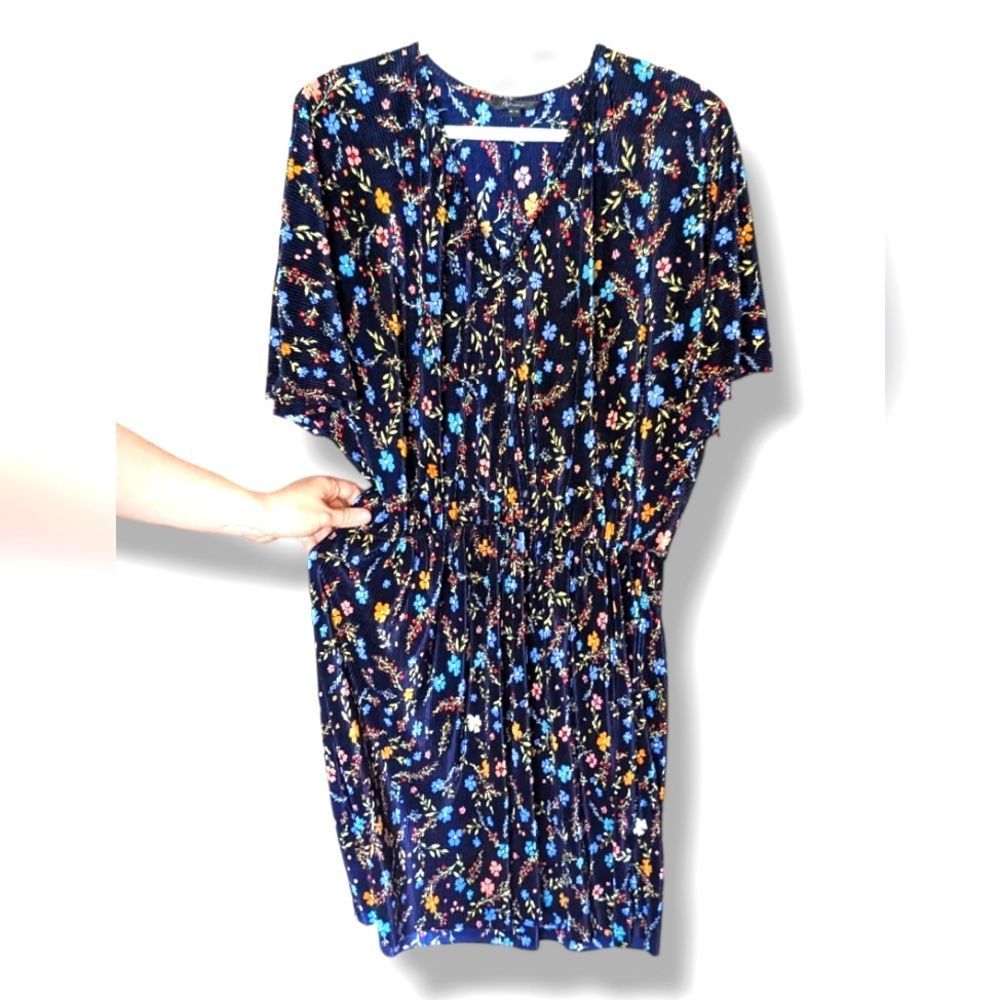 Beautiful Blue Flowy Satiny Dress